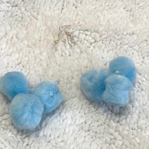 Pom Pom earrings